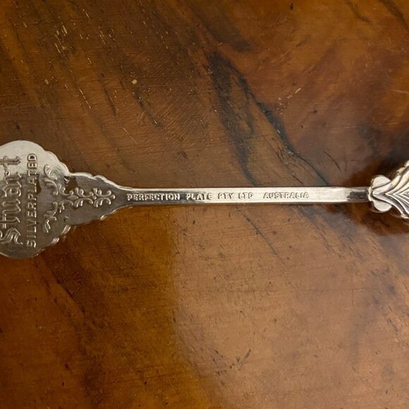 3 For $20  Collectible Tinaroo Orchids Atherton Australia Cocktail Fork - Picture 6 of 7